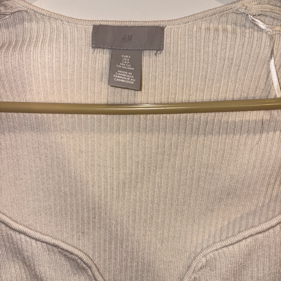 H&M Cream Ribbed Knit Top - Picture 3 of 7